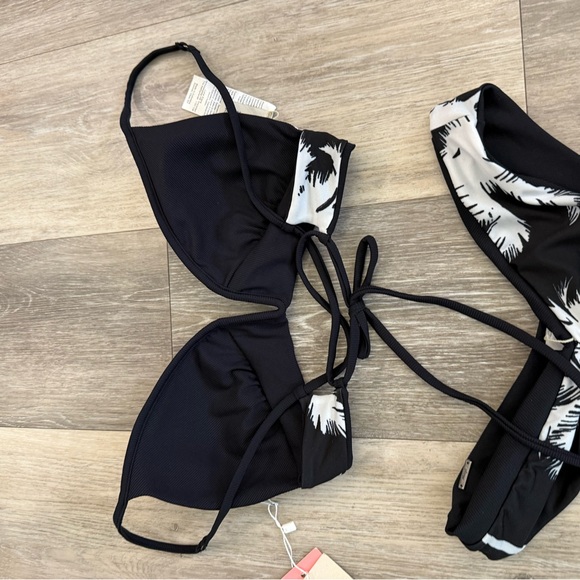 Maaji Black and White Bikini Set M - Picture 4 of 6